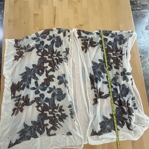 Lovestitch Floral Sheer & Velvet Shawl with Brown and Gray Design